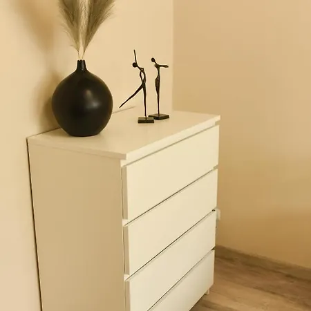 Klasztorna * Dzierżoniów